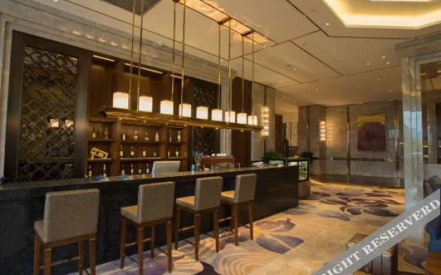 Phoenix  Hotel