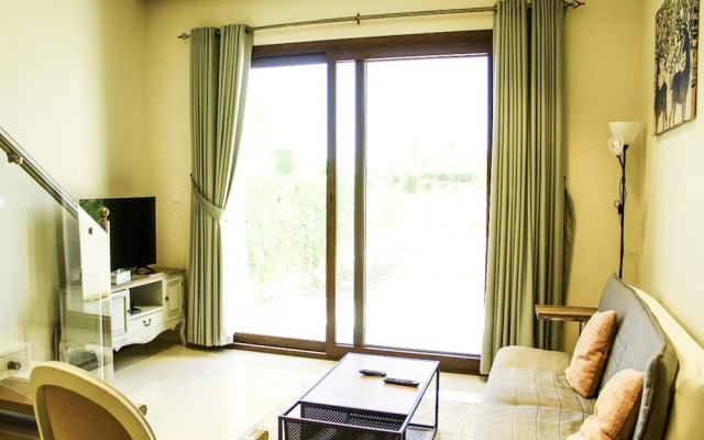 Lagoon View Apartment With Terrace