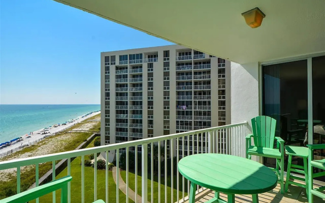 Shoreline Towers 1073