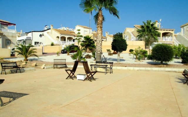 Apartment With 2 Bedrooms in Alicante, With Wonderful Mountain View, P