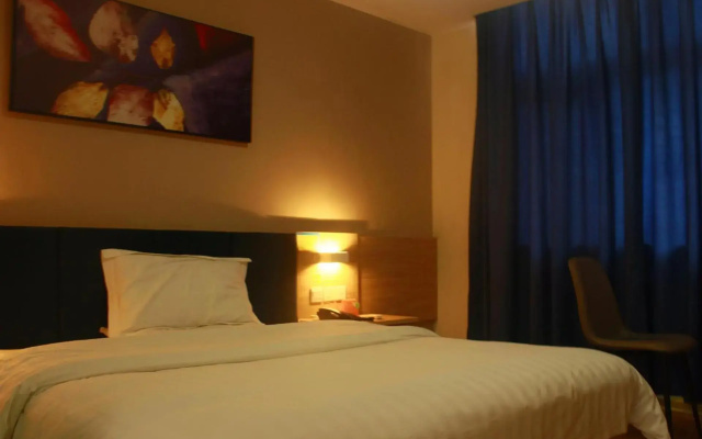 7Days Inn Shangqiu democratic road WAL-MART