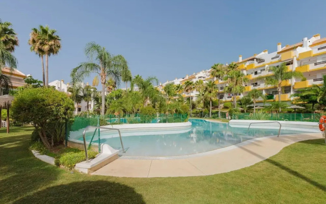 Calanova in Urbanizaci n Riviera Sol