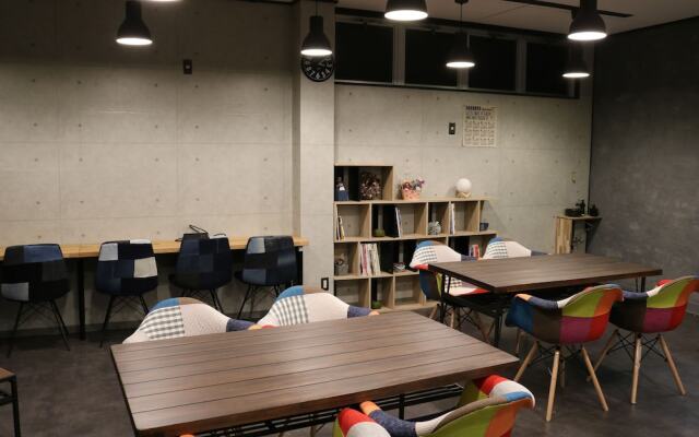 FUJI GUESTHOUSE AO - Hostel