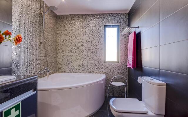 Palma - 4 bed near the city center - Faro