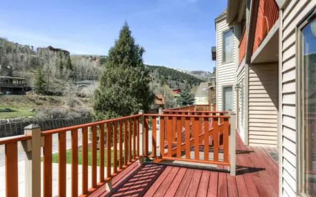 545 Deer Valley Drive