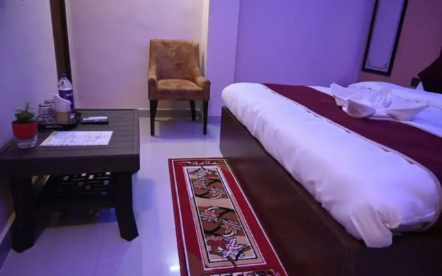 Pavitram Hotel & Banquet