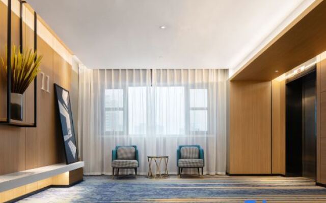 Century Star Hotel (Provincial People's Hospital, Hongqi Road, Zhengzhou)