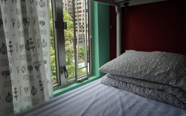 Rainbow Lodge HK - Hostel