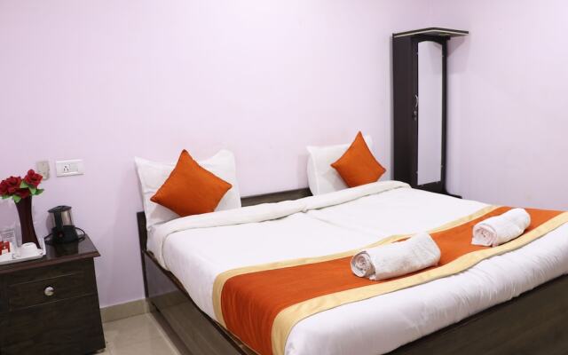 Hotel Sarweshwary