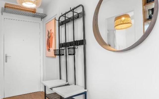 *DISNEYLAND-SERRIS* Studio Cosy