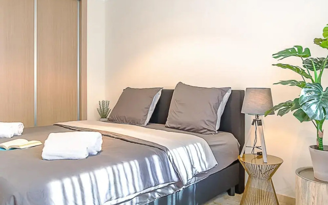 Apt Mairena Forest sea View Pool