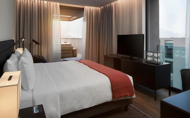 Hilton Lake Como Hotel