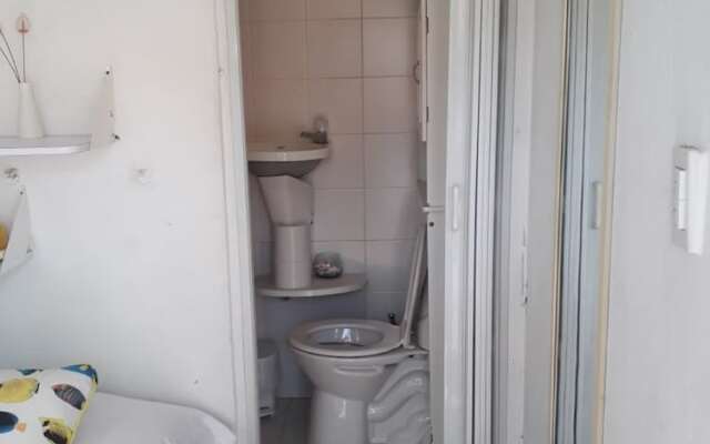 Colonial Guest House Walled City