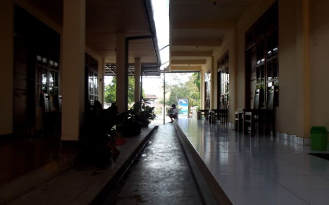 Hotel Aulia