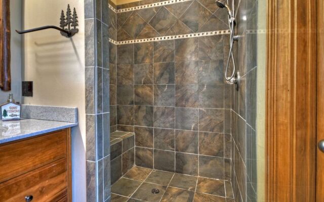 Black Bear River Lodge