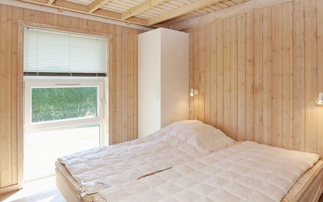 6 Person Holiday Home in Saeby-by Traum