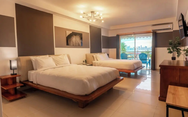 MARINN Tropical Vibes Hotel
