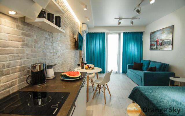 Orange Sky Apartments Beach Tower