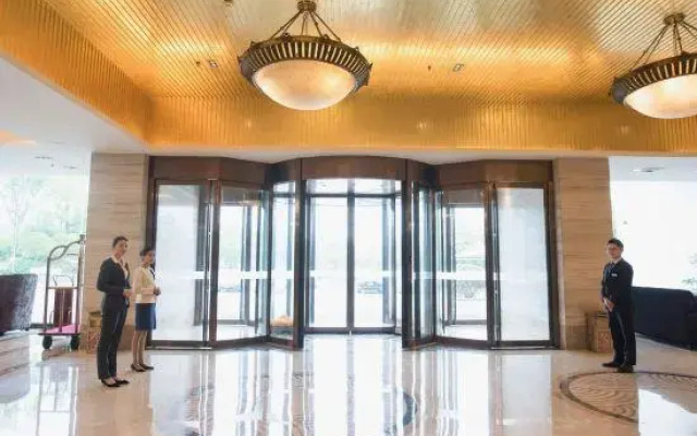Zhonglang Holiday Hotel