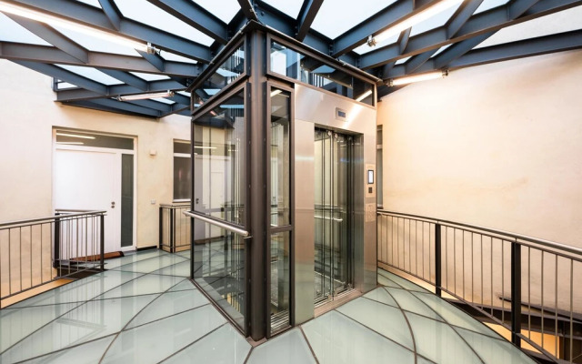 2BR Open Space Apt - City Center Gem