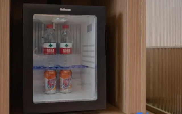 Starway Hotel (Xi'an Chang'an Aerospace Administrative Committee)