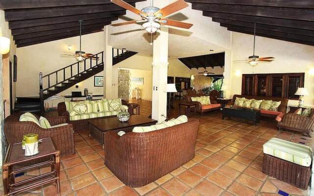 Villa Las Palmas Caribbean Family Vacation Rental
