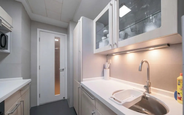 Tyms  2BR 1BA Suite Yongxin