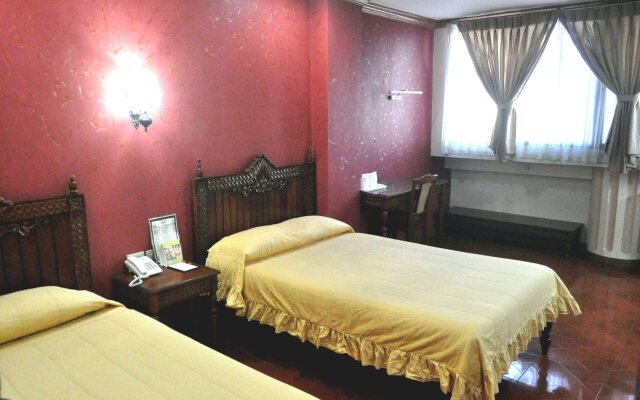 Pearlmont Hotel