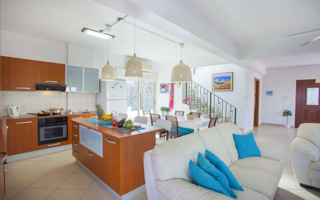 Villa Crystal Sea