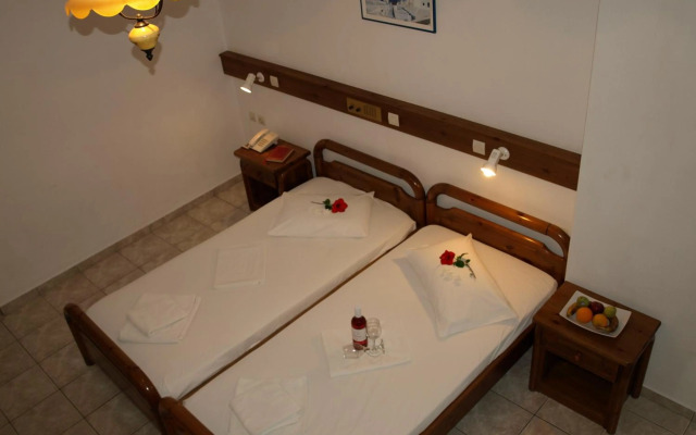 Levante Beach Hotel