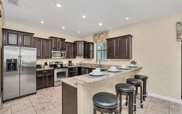 1458 Moon Valley Drive