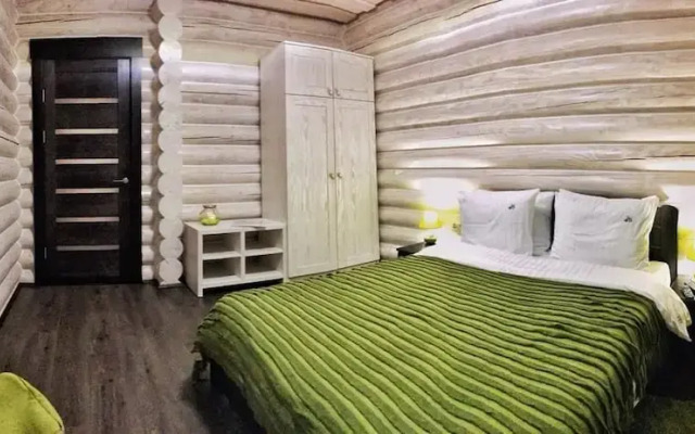 Whiteberry Hotel