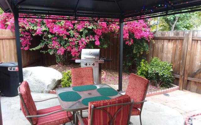 Quiet Private House 15 min to Beach