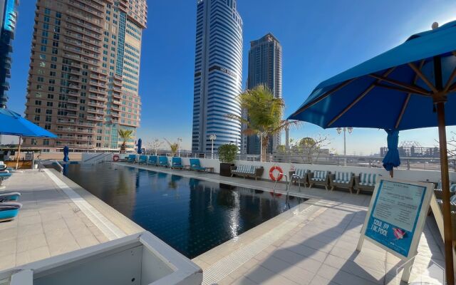 Luxurious Loft with stunning views Dubai