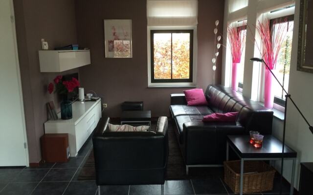 Nice Holiday Home with Dishwasher near Dunes