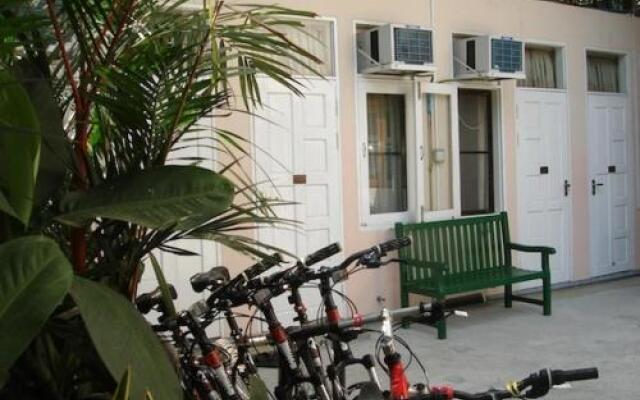 Bike World Myanmar Bed Breakfast & Bike Inn