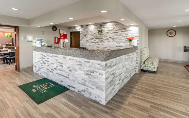 Baymont Inn and Suites Rochelle