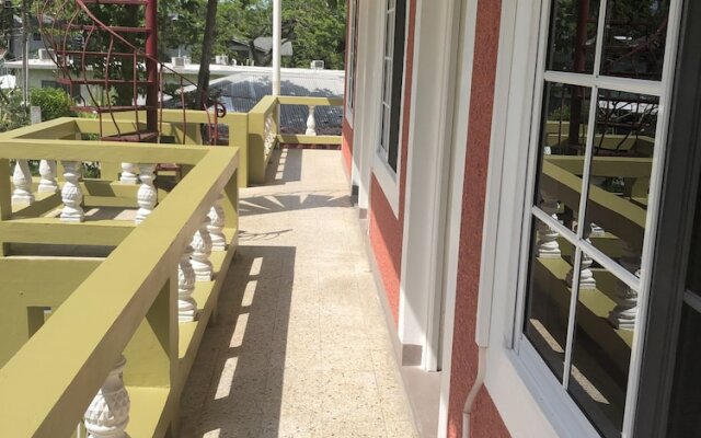 Negril Beachside