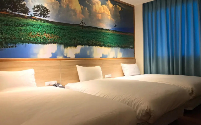Chiilih Hotel Coral Museum