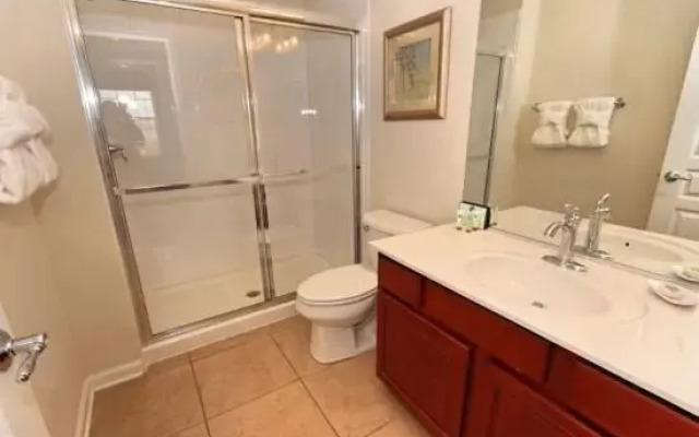 Magnificent Upscale Villa by Five Star Vacation Homes