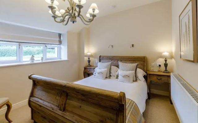 The Grousemoor Country House