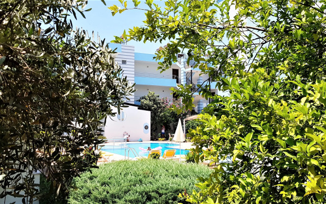 Summer Rose Hotel