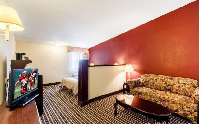 Clarion Inn & Suites