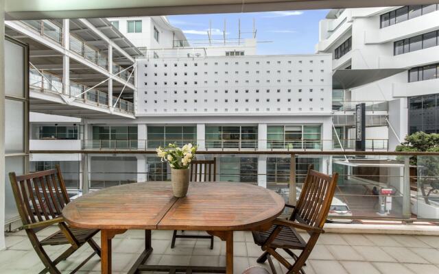 Perfect Location, Viaduct Harbour CBD