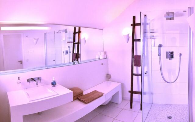 SUITES & SPA Hotel