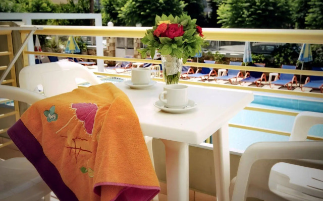 Angela Hotel - Apartments