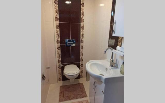 Full Müstaki̇l Göl Manzarali Havuzlu Vi̇lla- Btk03