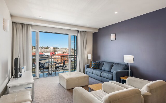 Peppers Seaport Hotel