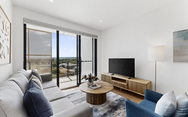 Spacious Newly 2 Bed Unit With Onsite Parking – Guest Rooms – Perth
