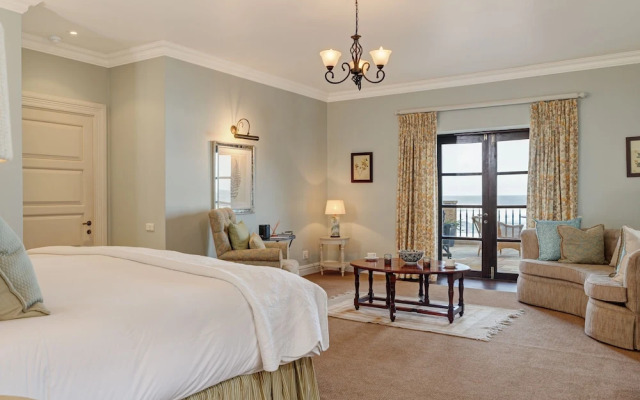 Pezula Private Castle